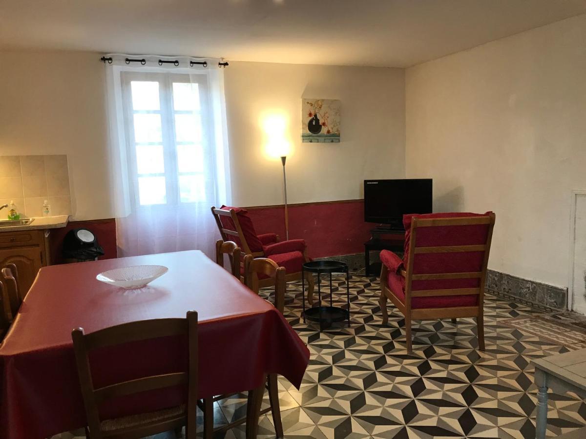 Gites & Chambres D'Hotes Peyrecout Laparrouquial Εξωτερικό φωτογραφία