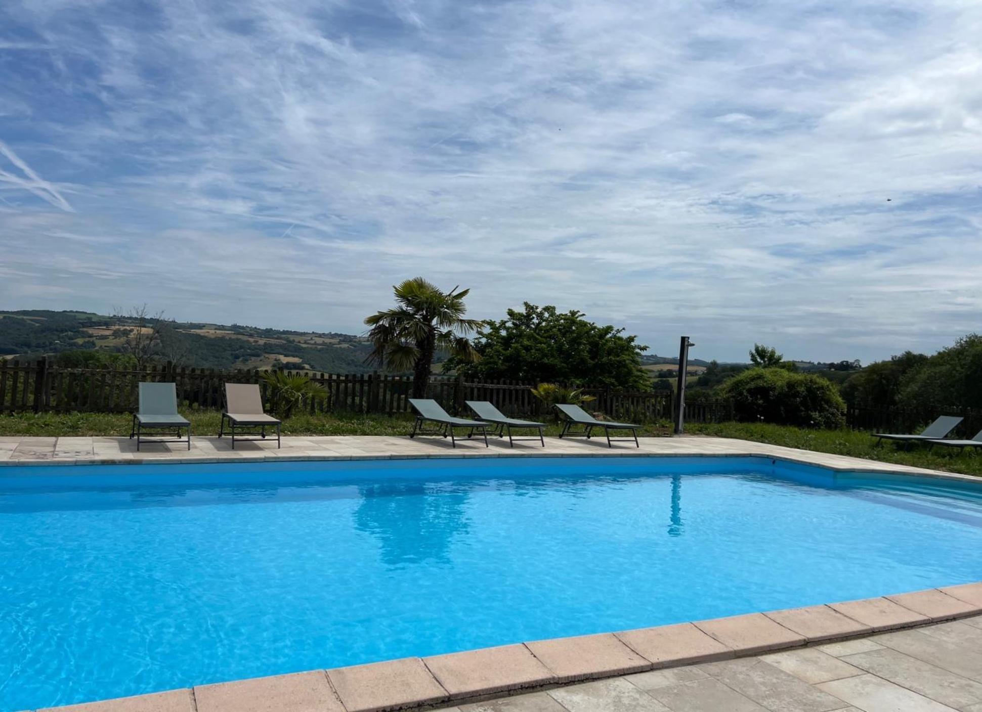 Gites & Chambres D'Hotes Peyrecout Laparrouquial Εξωτερικό φωτογραφία